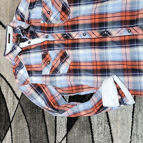 HELIX ATHLETIC FIT PLAID BUTTON- DOWN LONG-SLEEVED SHIRT LARGE - Picture 3 of 13